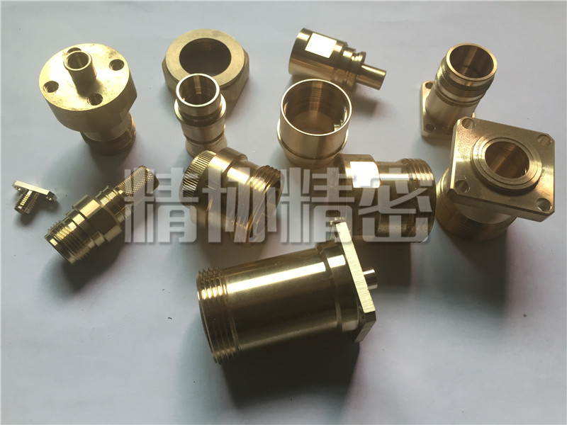 通（tōng）訊設備麵板和接頭